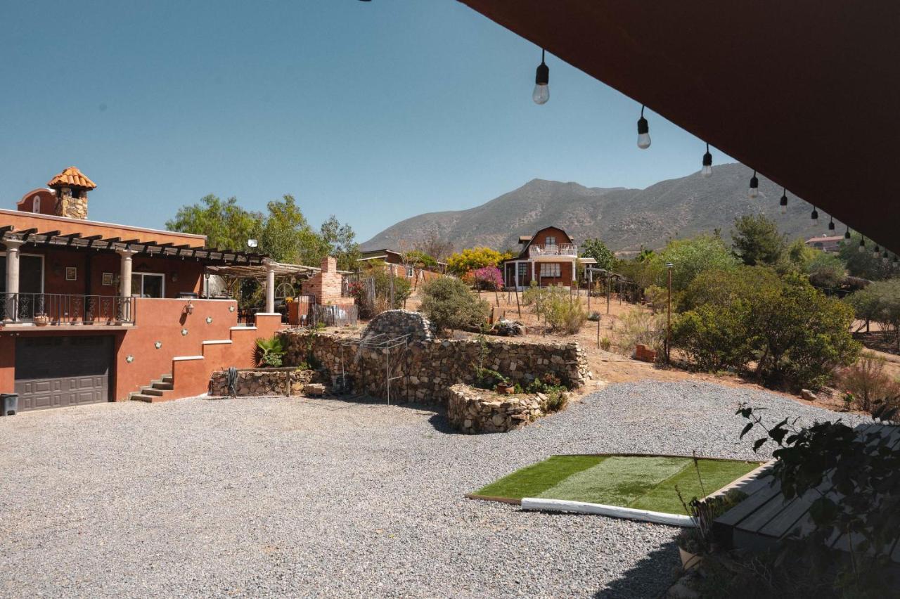 Bed and Breakfast Vina Calabria Valle de Guadalupe Exterior foto